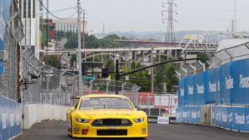 Sheehan Ready to Go at Superfast Music City Spectacular